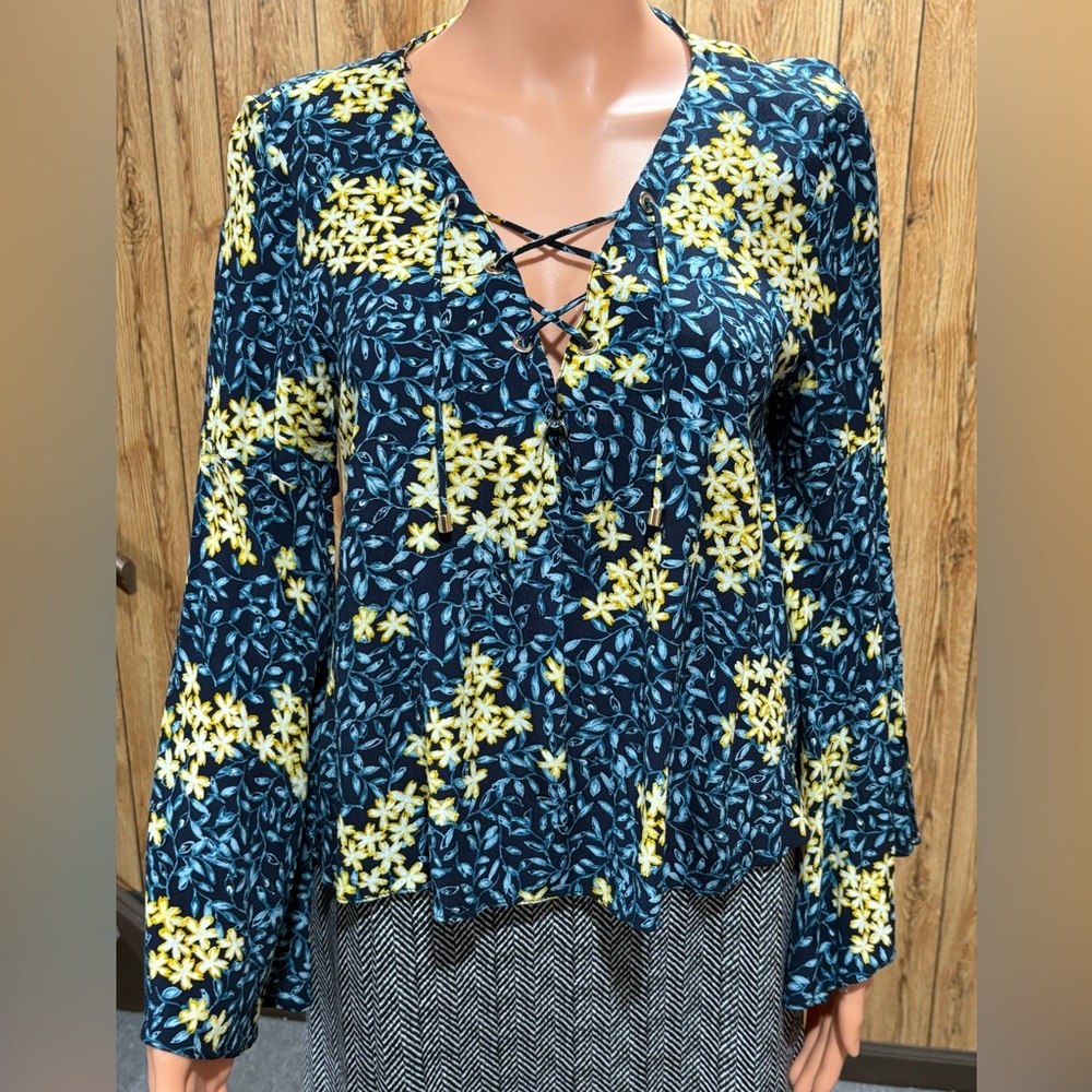 Zara Women's Lace-Up Floral Blouse - Blue and Yellow